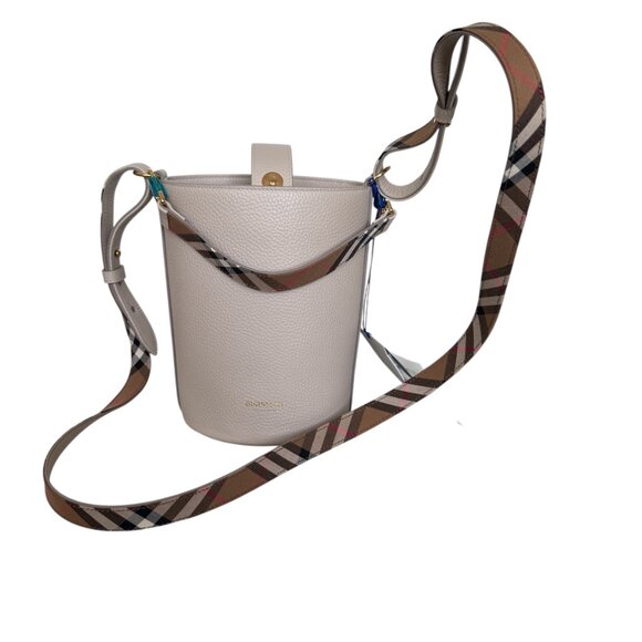Burberry Small Grainy Leather Bucket Bag Limestone, house check strap - Picture 2 of 15